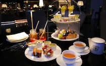 東京マリオットホテルのぶどうアフタヌーンティーを夜に体験！絶品シャインマスカット＆秋ぶどうが魅了する