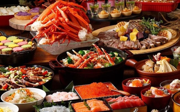 海鮮が楽しめる東京・横浜の秋ビュッフェ5選。寿司やサーモンキャビア丼、穴子の白焼きなど