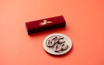 2026年は午年！馬蹄形のチョコレートで縁起のいい新年を／アントワーヌ・カレームの「蹄鉄ショコラ」