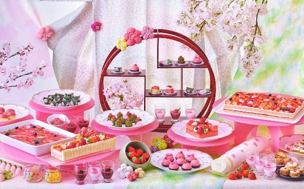 ピンク色のかわいいスイーツが食べ放題！　京都ホテルの「いちごとさくら」スイーツビュッフェでひと足早い春気分