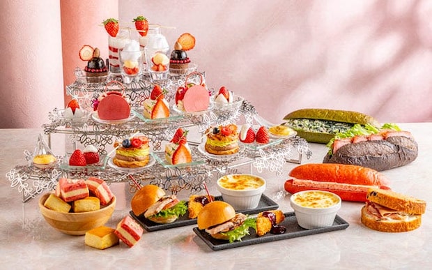 ヒルトン東京お台場の「ストロベリーアフタヌーンティー」。かわいいいちごスイーツやセイボリーのほか食べ放題メニューも！