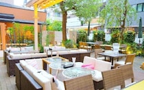 新宿で昼飲み！ゆったり楽しめるレストラン10選。3時間飲み放題や開放的なテラス席、おしゃれ空間も