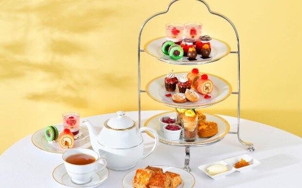 ホテルニューグランドから「薔薇のアフタヌーンティー」が登場。“バラの庭園”をイメージした色鮮やかな品々にうっとり