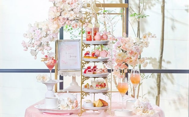 ストリングスホテル 名古屋から、桜色のいちごアフタヌーンティーが登場。春を運ぶ5段重ねのスイーツ＆セイボリーが贅沢！