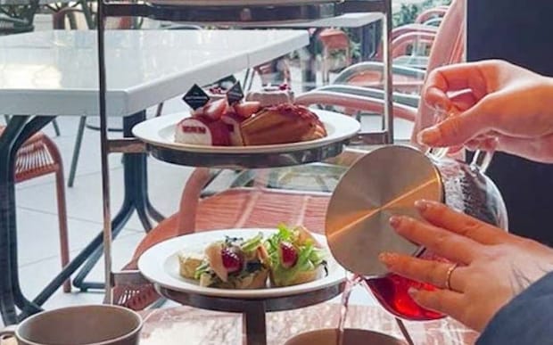 名古屋JRゲートタワーホテル「THE GATEHOUSE」で春を味わう。いちごとお花に包まれるアフタヌーンティー体験