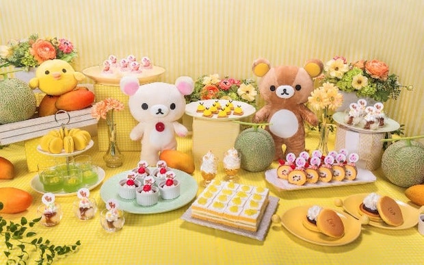 ホテルニューオータニ大阪×「リラックマ」のスイーツビュッフェ。かわいいキャラがメロン、マンゴー＆はちみつのスイーツに