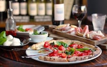 池袋イタリアン｜おしゃれな昼飲みにおすすめのレストラン7選。駅直結の隠れ家や3時間飲み放題、ビル最上階も