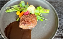 メズム東京の新しいセミランチビュッフェがおいしすぎる！手の込んだフレンチ前菜に極上のコンソメ、美しいスイーツも好きなだけ