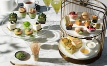 ウェスティンホテル横浜から初の和のアフタヌーンティー。かわいいお城の形のムースなど抹茶を使った個性豊かなスイーツたち