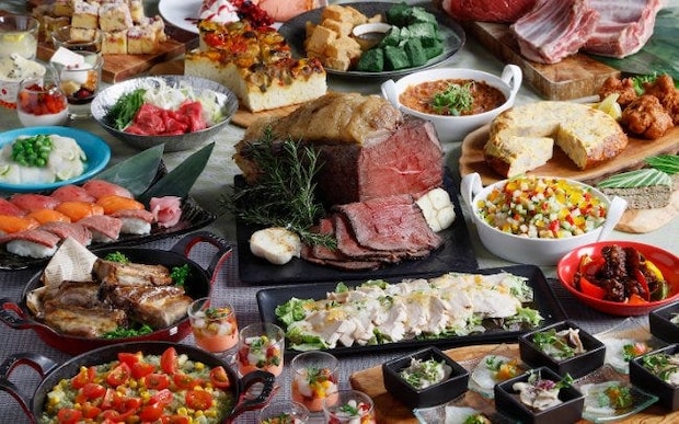 大阪マリオット都ホテルで肉料理のビュッフェ。野菜たっぷりメニューやゴールデンウィーク限定でいちごスイーツコーナーも