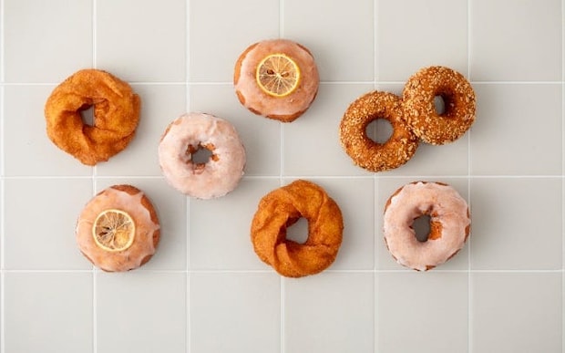 2026年4月OPEN！代々木公園すぐそばの新ドーナツ店／SUNSIDE DONUTSの「ドーナツ」