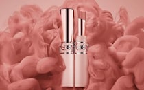 YSL BEAUTYから、新“ふわじゅわ”リップ「YSL ラブヌード リップスティック」が発売