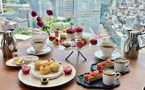 ザ・プリンスギャラリー 東京紀尾井町「Floral Blossom Afternoon Tea ～Rose～」を体験。都会の特等席でバラ香る優雅なひととき