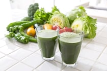 2025年注目の「青汁」を紹介！おいしく手軽にキレイをサポート