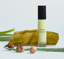 3つの自然素材が溶け込んだ「SHIRO」初のオールインワンセラム新発売