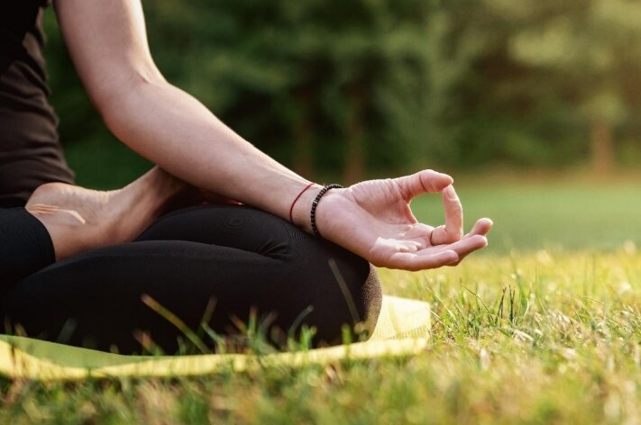 仙台ロイヤルパークホテルが「免疫ケアセミナー&ガーデンヨガイベント」を開催