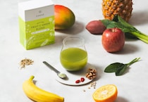 飲むだけの透明感ケア！はとむぎ×ビタミンC「和漢フルーツ青汁」新登場