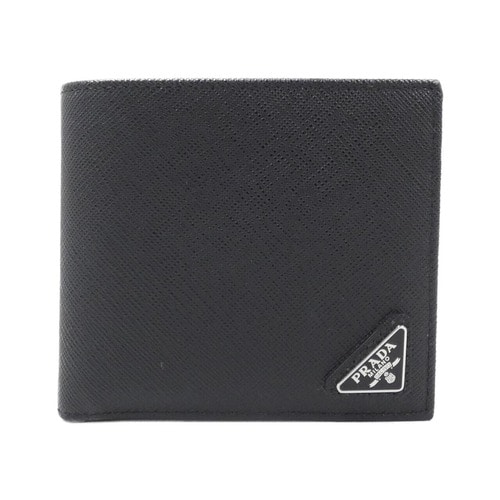 プラダのレザーウォレット