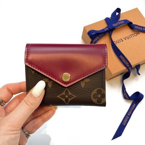 ルイ・ヴィトンのミニ財布