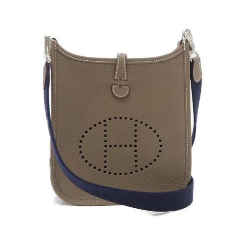 エトゥープのエブリン