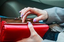 【レディース】センスのいい財布9選｜選ぶポイントやお得な購入方法も