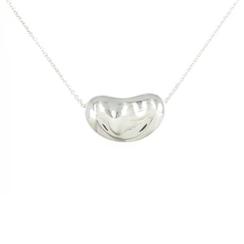 ティファニーのビーンネックレス