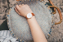 【年代別】レディース腕時計のおすすめハイブランド。永く使うための選び方も解説