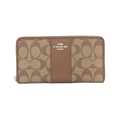 コーチのベージュの長財布