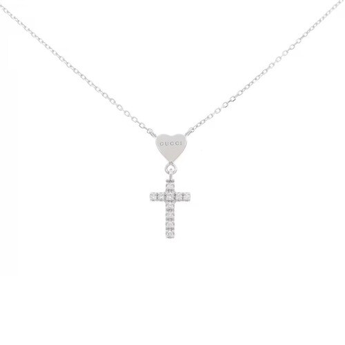グッチのクロスネックレス