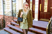 歴代シャネルのデザイナー｜カールの後任、ヴィルジニー・ヴィアールとは