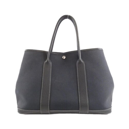 エルメスの黒のガーデンパーティ