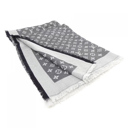 ルイ・ヴィトンのショール・モノグラムデニム
