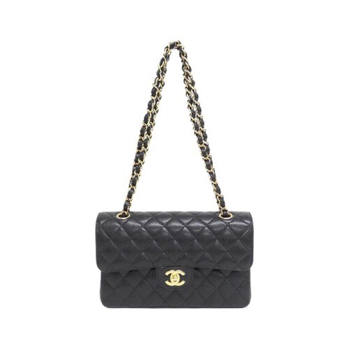 シャネルのクラシックフラップバッグ