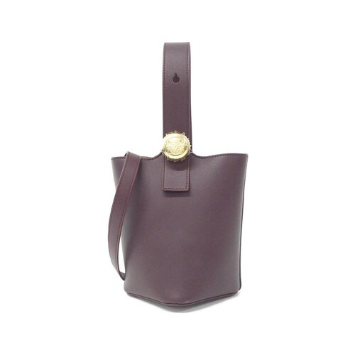 ロエベのバケットバッグ