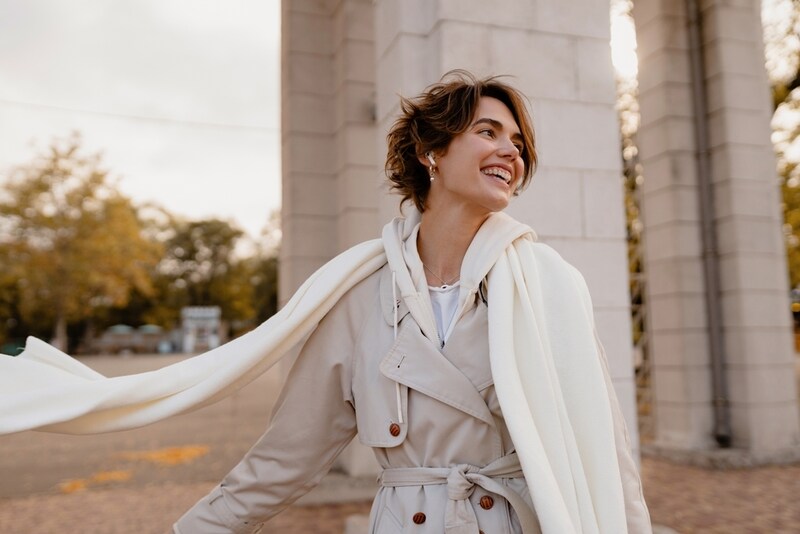 ロエベが似合う年齢層とは｜ブランドイメージや年代別のおすすめアイテムを紹介