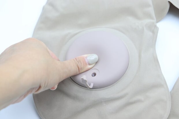 手動プレス式ネックピロー(収納袋付) 空気注入 手動プレス式ネックピロー(収納袋付) 空気注入