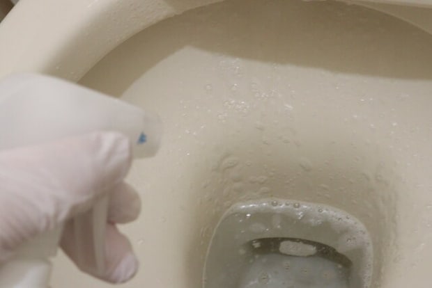 トイレ用洗浄剤 使用例 トイレ用洗浄剤 使用例