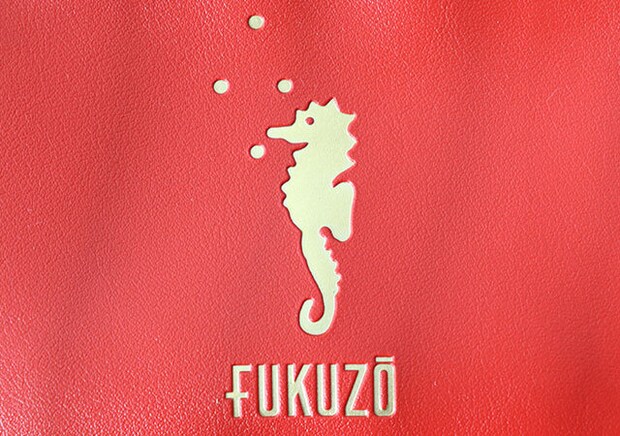 宝島社 付録 素敵なあの人1月号 フクゾー ストラップつきレザー調ポーチセット 宝島社付録素敵なあの人1月号のフクゾーのストラップつきレザー調ポーチセット4