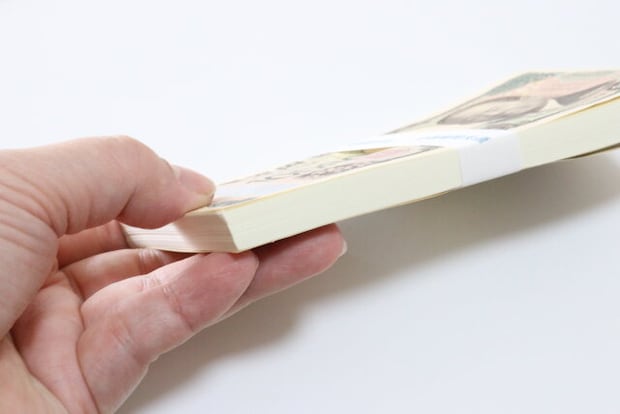 ダイソー ダミー札束 100万円 封筒付 ダイソーのダミー札束の厚み