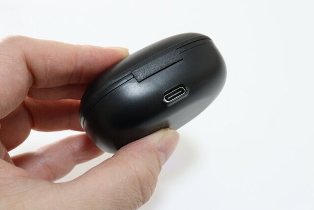 ダイソー イヤピタッ 完全ワイヤレスステレオイヤホン ダイソーのイヤピタッ 完全ワイヤレスステレオイヤホンはUSB Type-C充電式