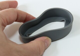 ダイソーからもついに出た！人気すぎて一時は幻に…傷つきやすいアレの専用カバー