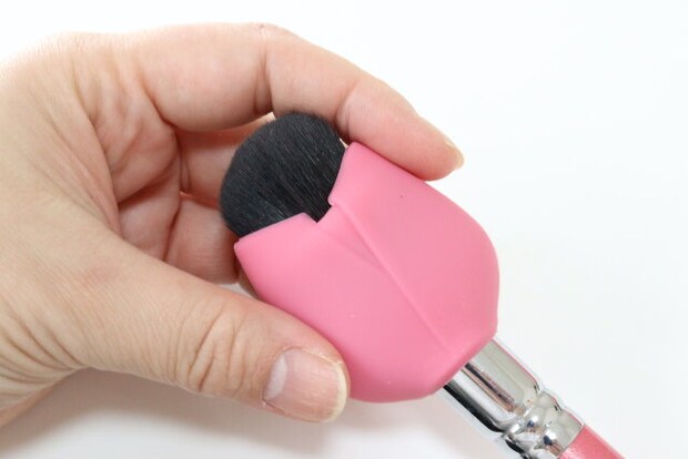 メイクブラシカバー 2P 装着方法 メイクブラシカバー 2P 装着方法