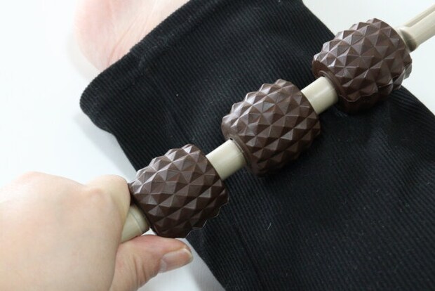 すっきりハンドローラー 背中用　使用例