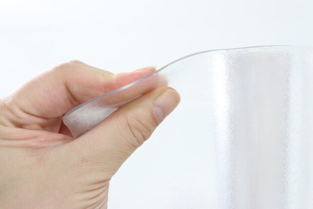 フロアマット（半透明、45cm×90cm）　厚み