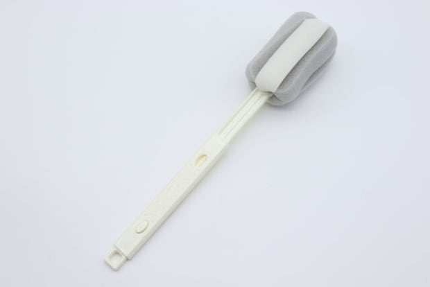 ダイソー コップ・ボトル洗いスポンジ(2段伸縮) ダイソー コップ・ボトル洗いスポンジ(2段伸縮)