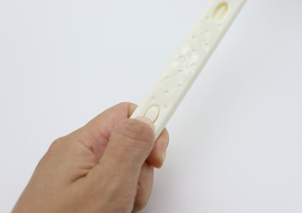 「あとちょっと届かない…」を解消してくれる!100均キッチン便利グッズ