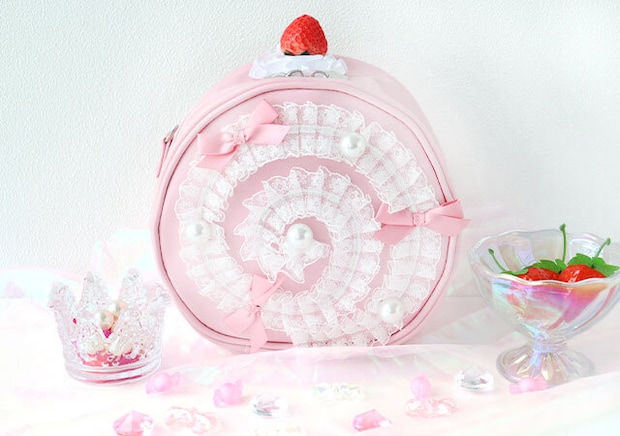 りちロールケーキポーチ 宝島社ロールケーキポーチりち