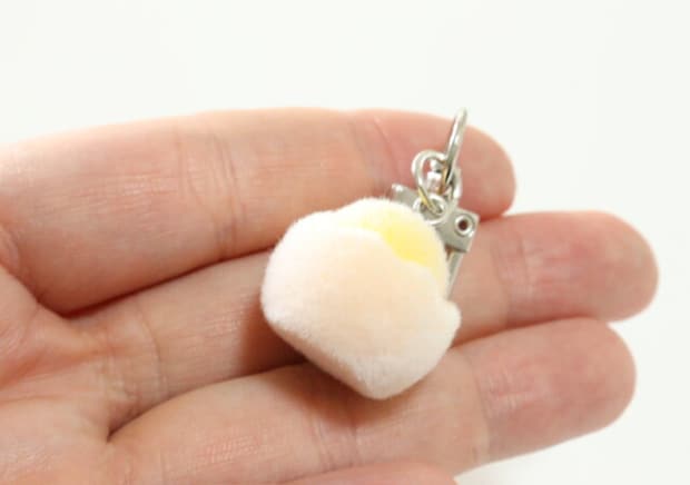 可愛すぎてしんどい…どれにしようか選べない100均キーホルダー