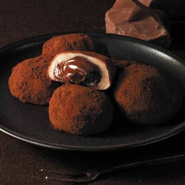 シャトレーゼ 生チョコ大福カップ入 シャトレーゼ 生チョコ大福カップ入