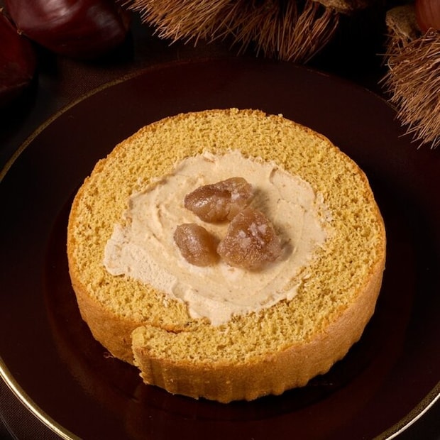 シャトレーゼ ふんわりマロンロール香るモンブラン シャトレーゼ ふんわりマロンロール香るモンブラン